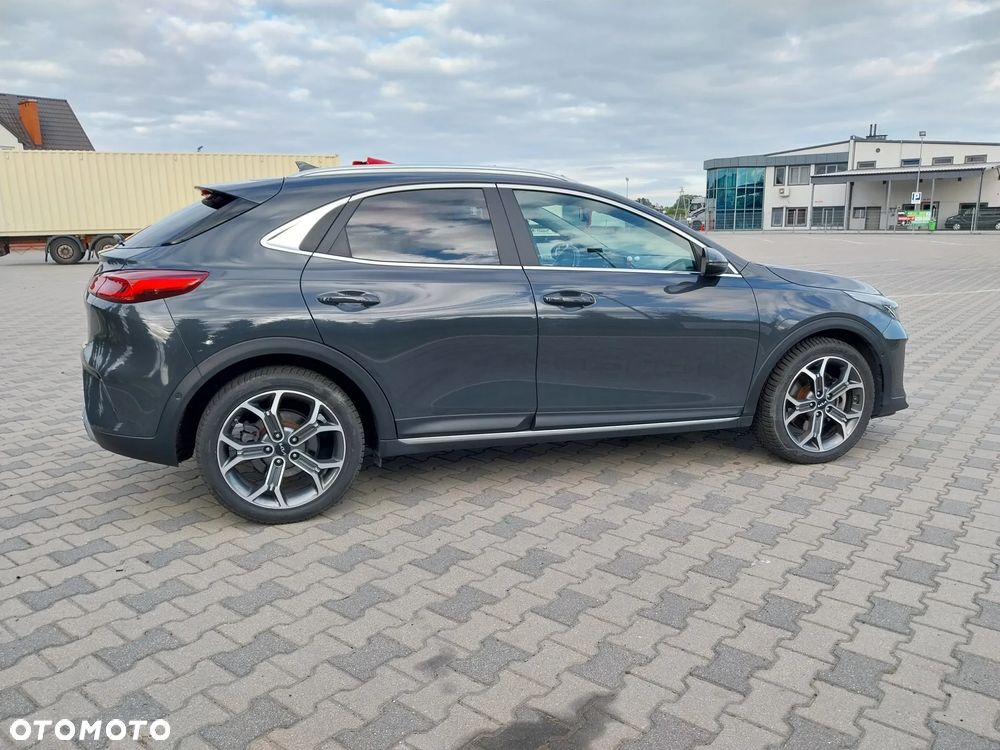 Kia XCeed 1.6 T-GDI OPF DCT7 PLATINUM - 12