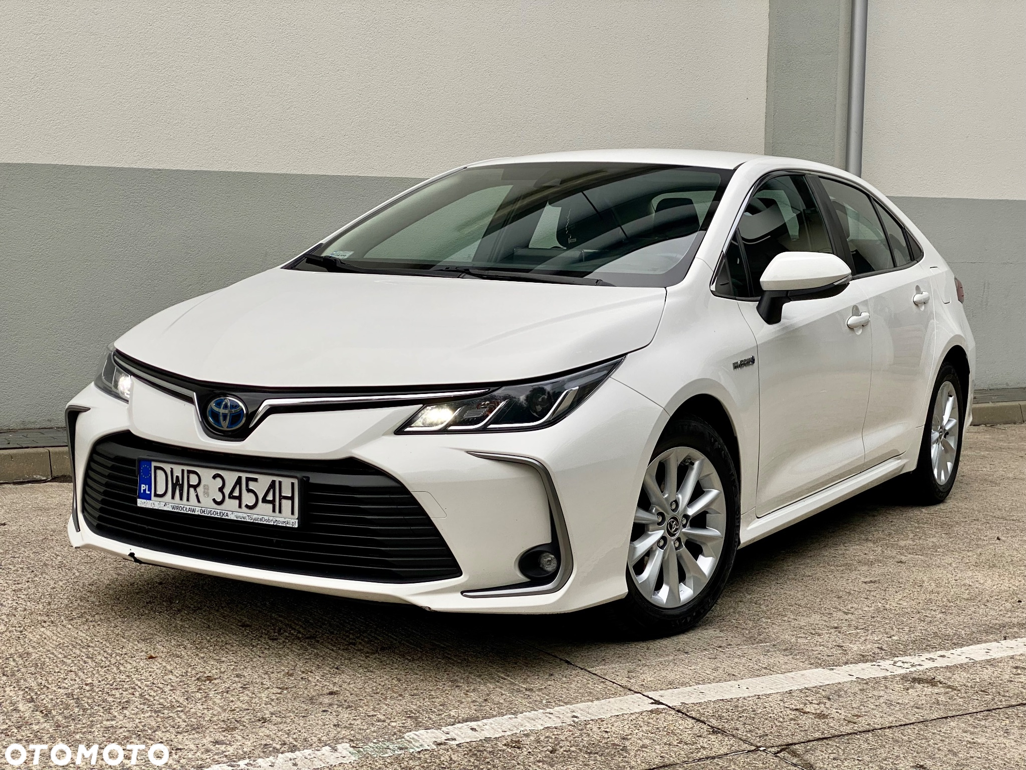 Toyota Corolla 1.8 Hybrid Comfort - 7