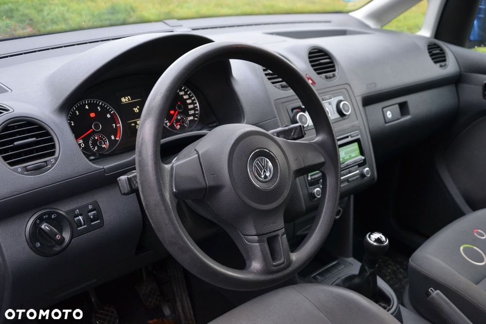 Volkswagen Caddy - 9