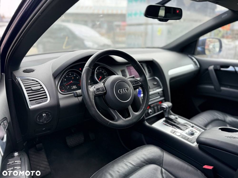Audi Q7 3.0 TFSI Quattro Tiptronic - 4