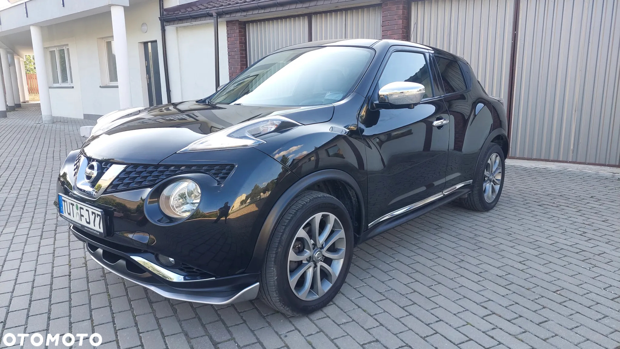 Nissan Juke 1.6 DIG-T Tekna 4WD Xtronic EU6 - 3
