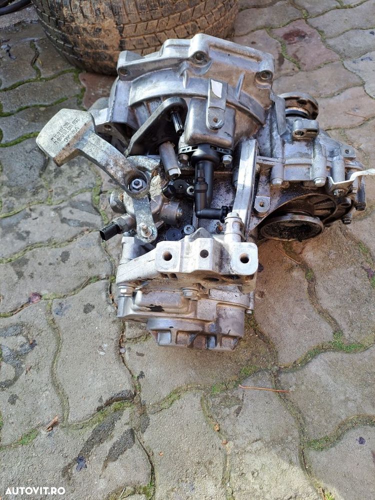 Vând cutie viteze 6 viteze 1.4 tsi 122 cp VW,Skoda,Seat cod MCB - 2