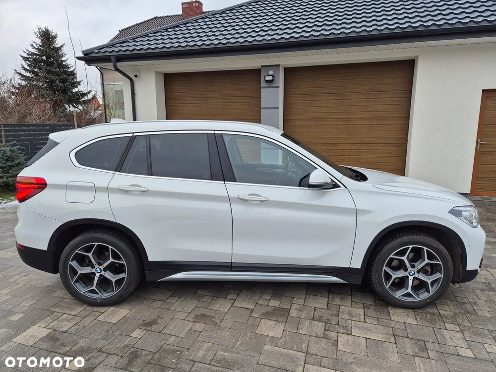BMW X1 sDrive18d Advantage sport - 7