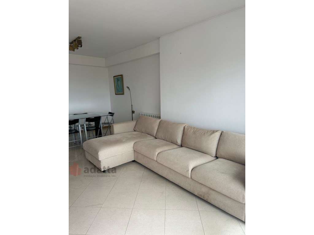 Apartamento T2 mobilado na Marginal da Figueira da Foz [com garagem] - Grande imagem: 3/30
