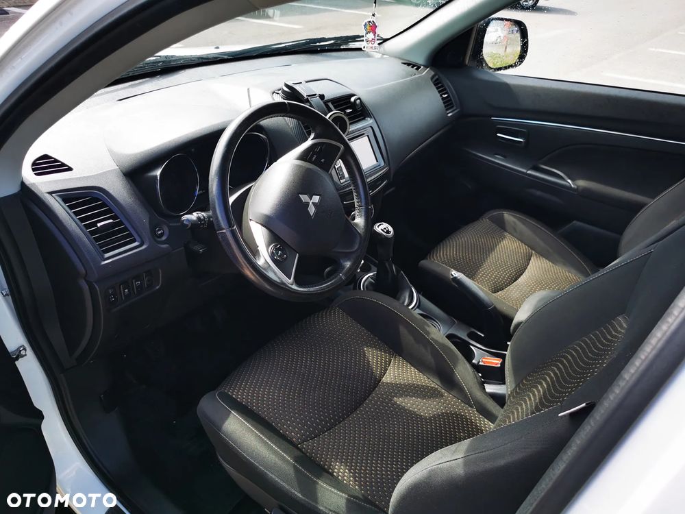 Mitsubishi ASX 1.6 Invite EU6 - 17