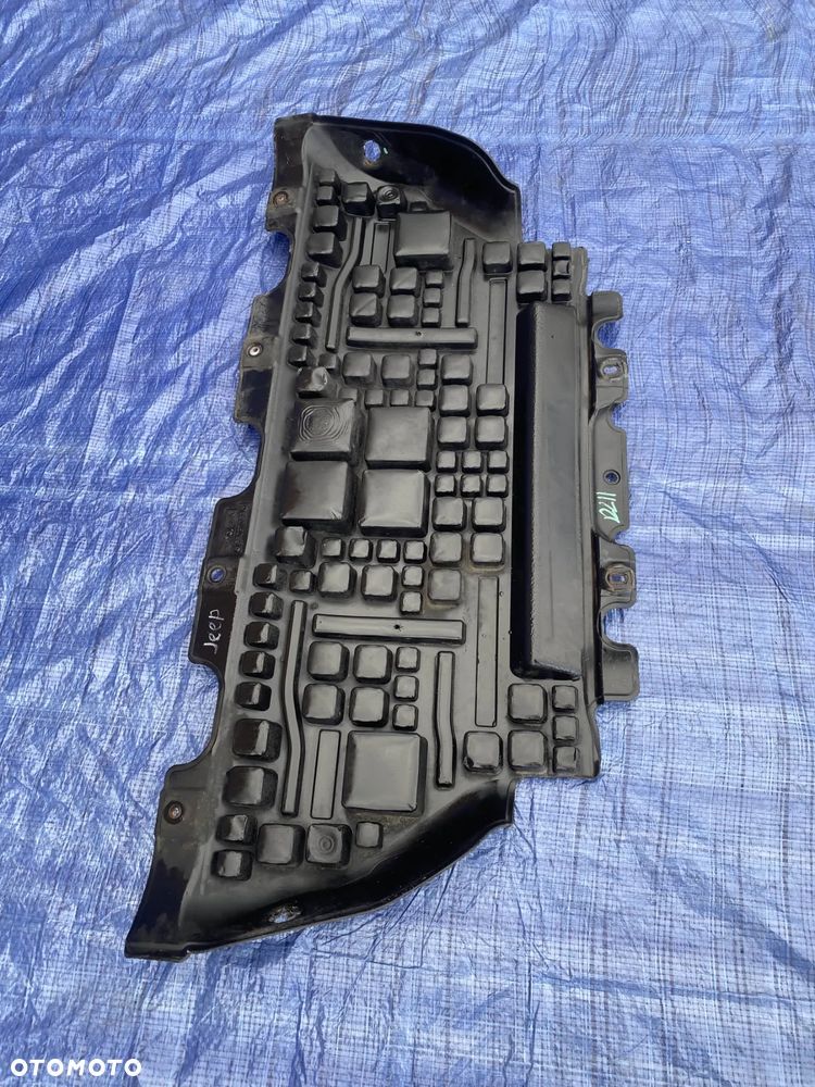 OSŁONA PŁYTA SILNIKA POD SILNIK POD ZDERZAK JEEP GRAND CHEROKEE WK2 68037063 - 3