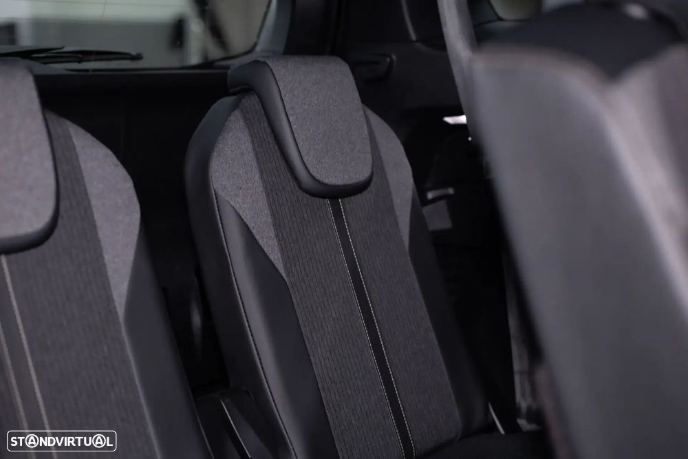Peugeot 5008 - 18
