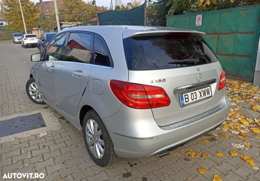 Mercedes-Benz B - 2