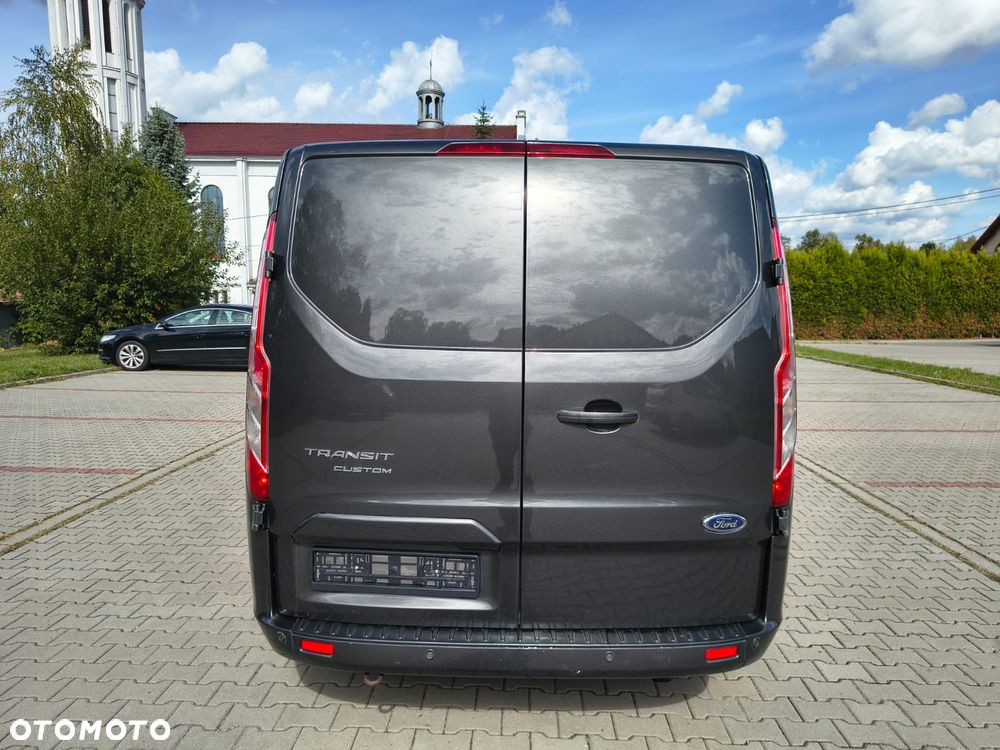 Ford Transit Custom - 26