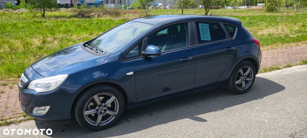 Opel Astra - 2
