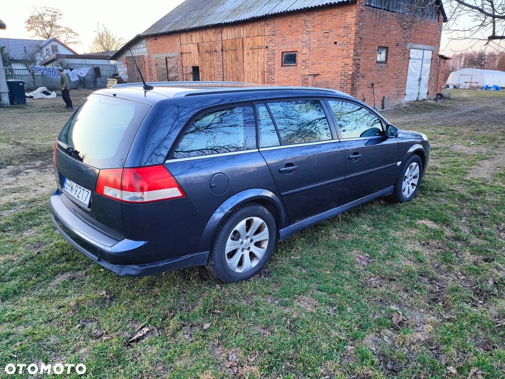 Opel Vectra 1.9 CDTI Cosmo - 10