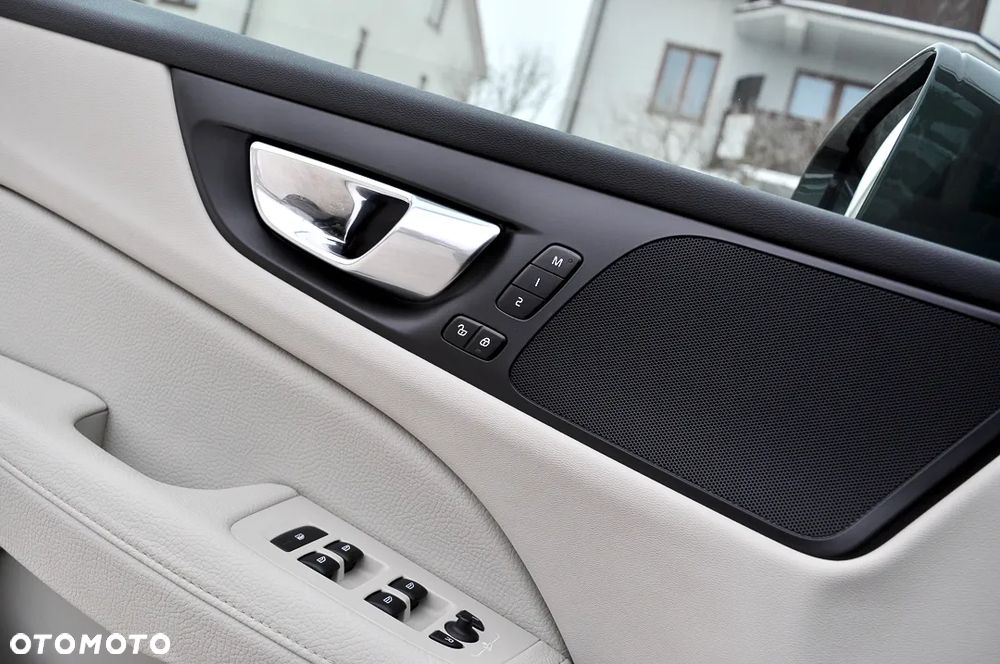 Volvo V60 B4 B Inscription - 28