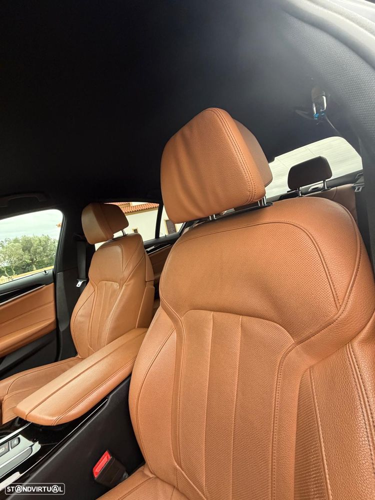 BMW 530 e iPerformance Line Sport - 27