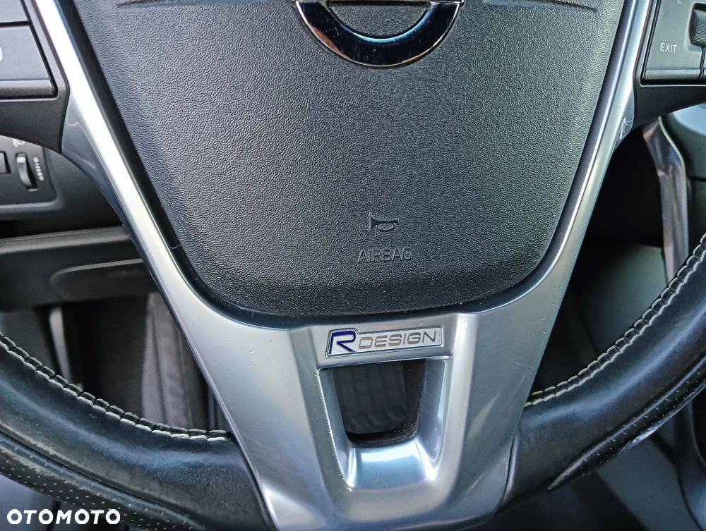 Volvo V40 - 22