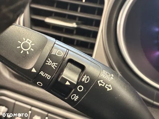 Kia Ceed 1.4 T-GDI M DCT - 29