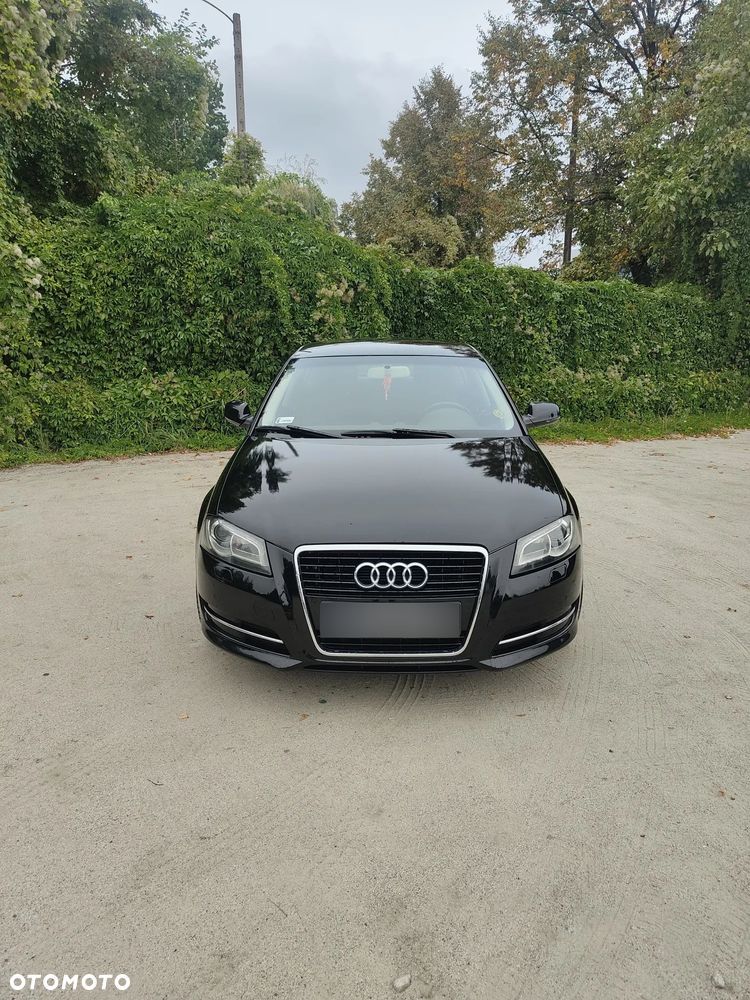 Audi A3 Sportback 1.6 TDI Ambiente S tronic - 3