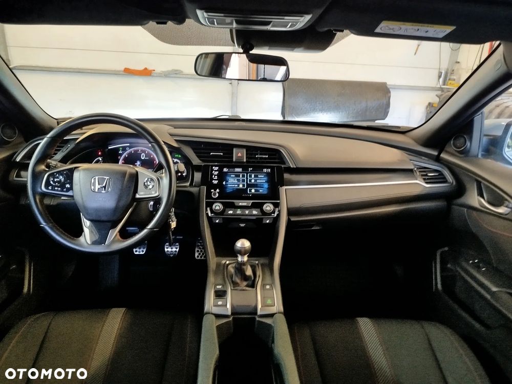 Honda Civic 1.0 T Comfort Sport Line - 13