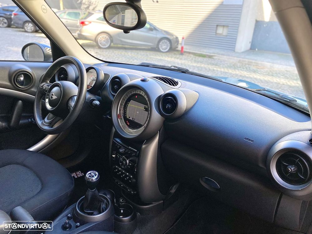 MINI Countryman Cooper D - 20