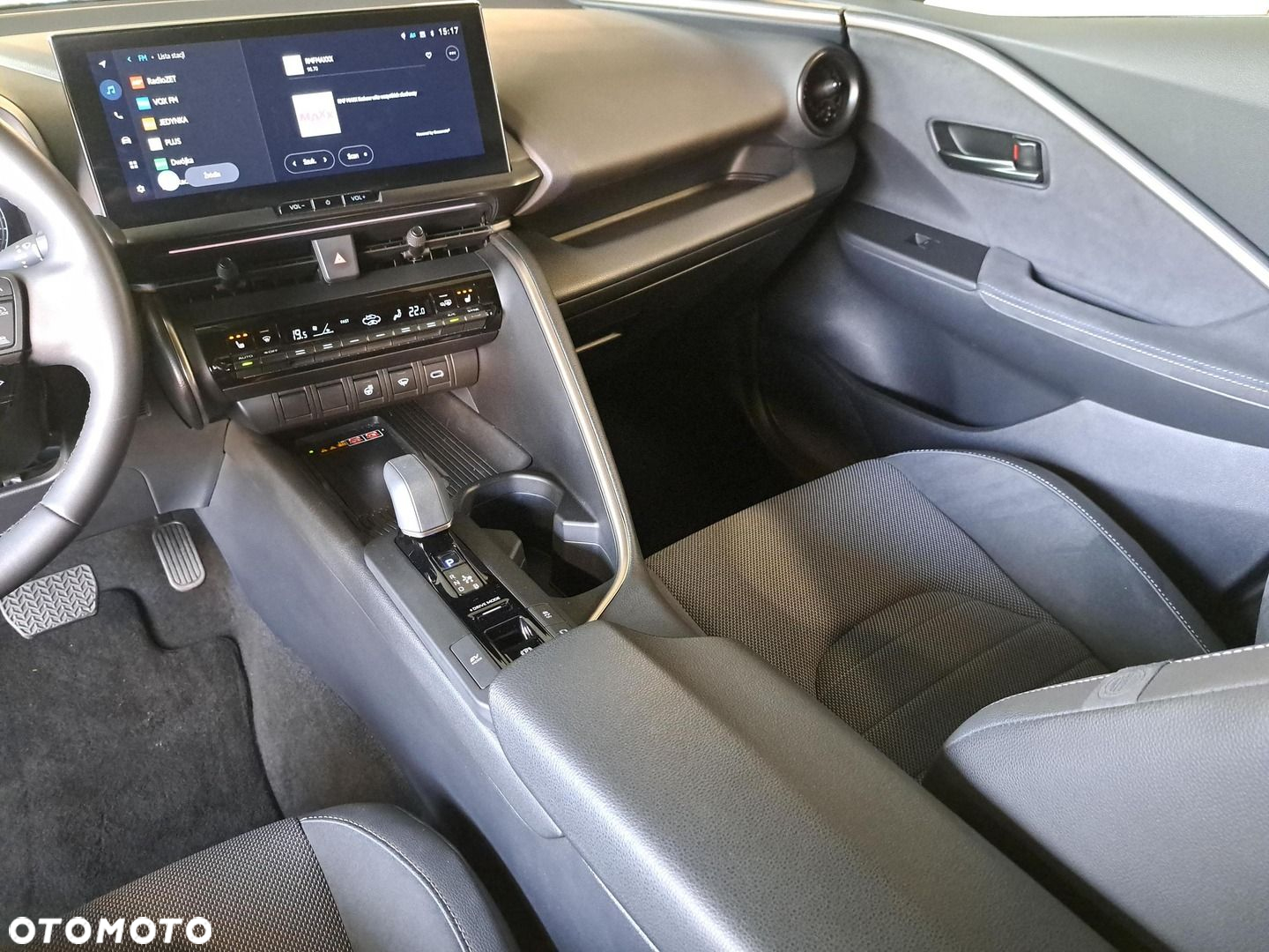 Toyota C-HR - 28