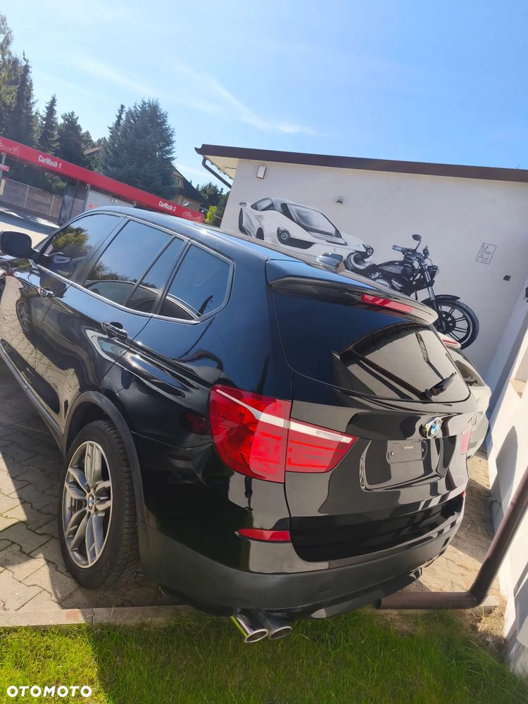 BMW X3 xDrive35i Sport-Aut - 32