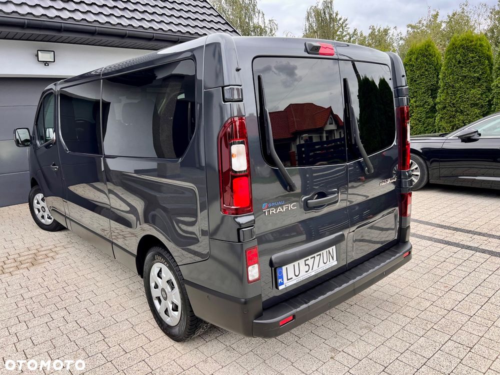 Renault Trafic 2.0 dCi - 32