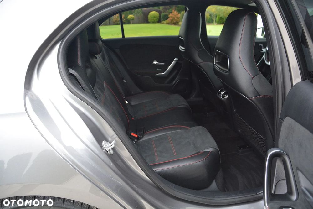 Mercedes-Benz Klasa A 180 7G-DCT AMG Line - 17