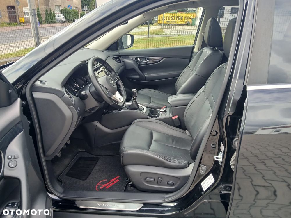 Nissan X-Trail 2.0 dCi Tekna 4WD - 16