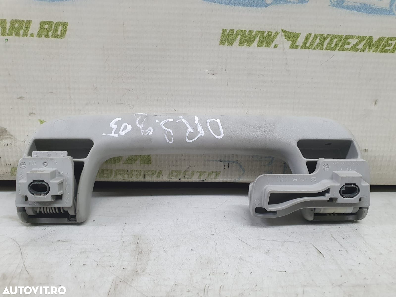 Maner plafon 8e0857607c Seat Exeo 1 [2009 - 2012] 2.0 tdi CAGC - 2