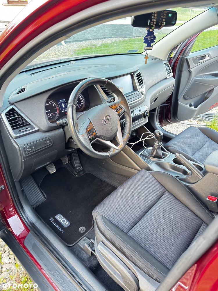 Hyundai Tucson 1.6 GDI BlueDrive GO 2WD - 10