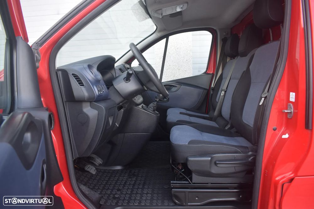 Opel VIVARO L1H1 - 25