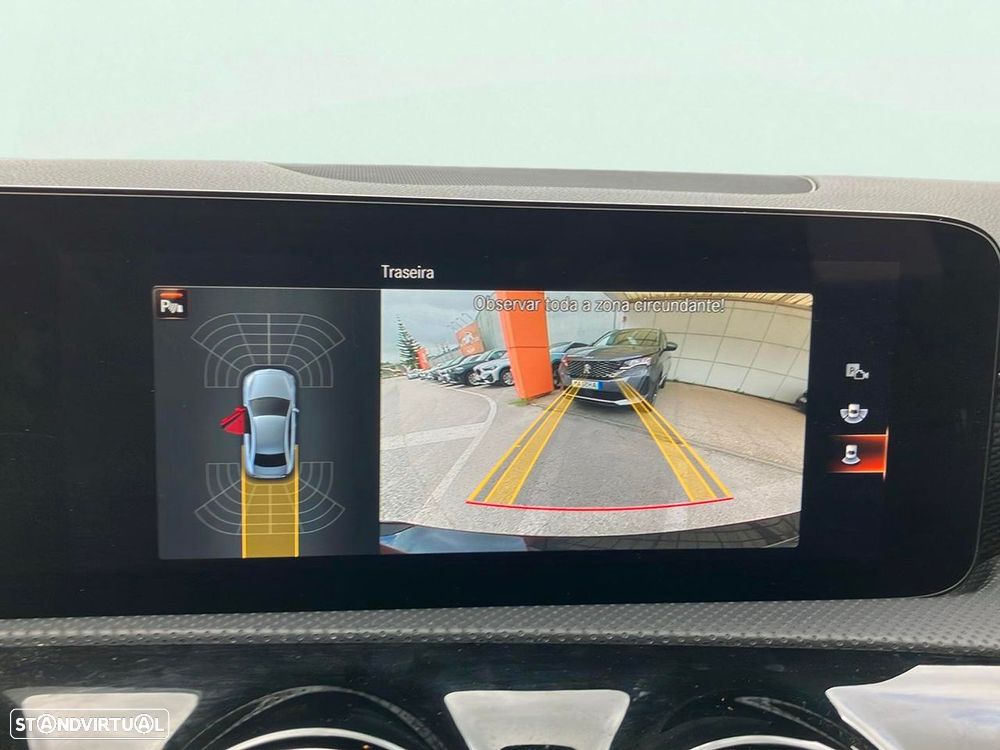 Mercedes-Benz A 250 Limousine - 29