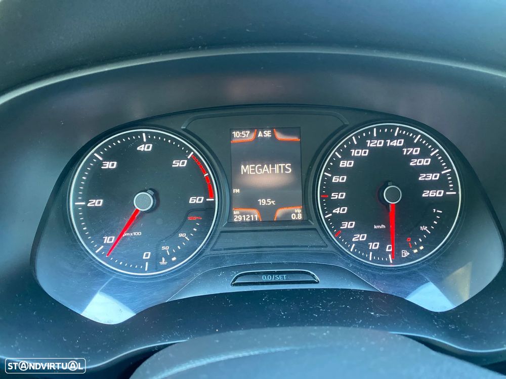 SEAT Leon ST 1.6 TDI Reference Ecomotive - 13