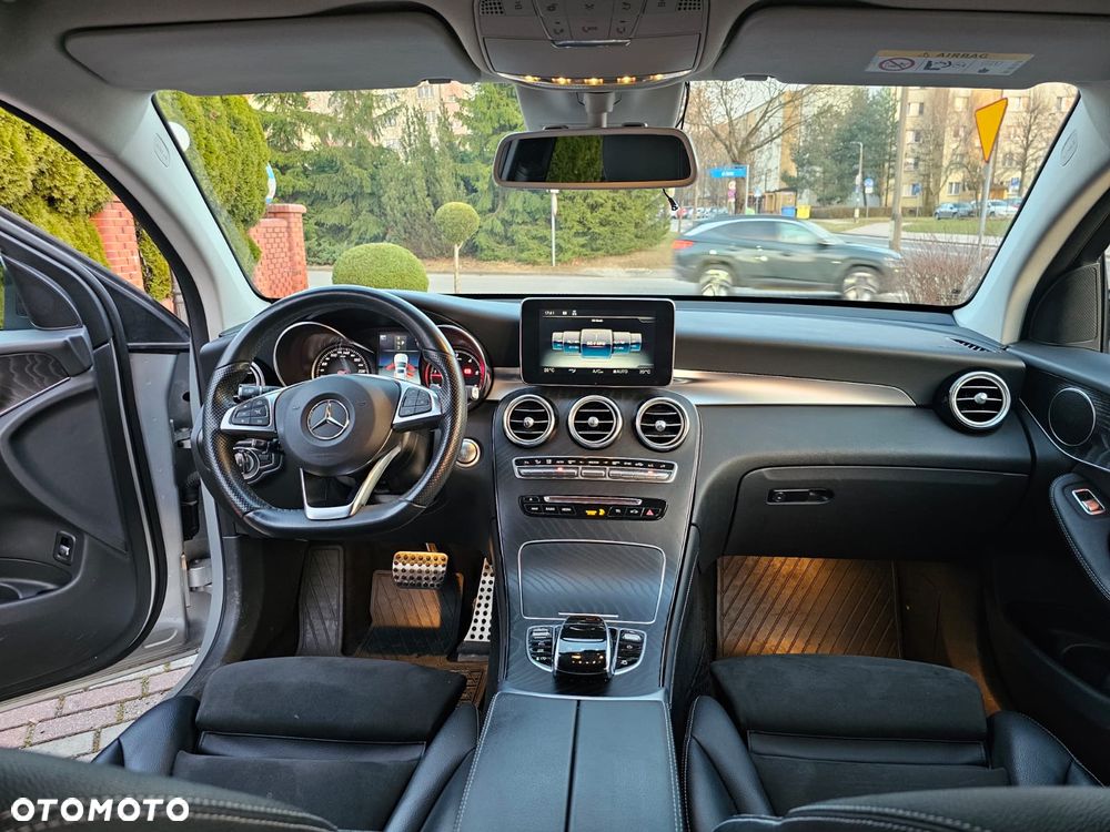 Mercedes-Benz GLC - 19