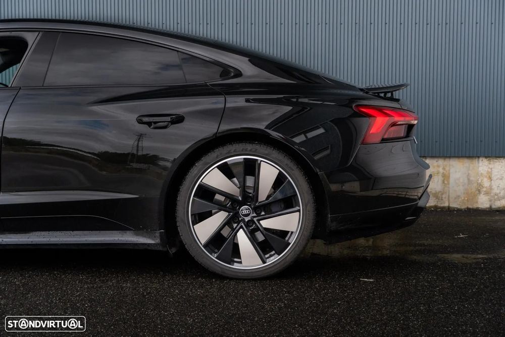 Audi e-tron GT quattro - 46