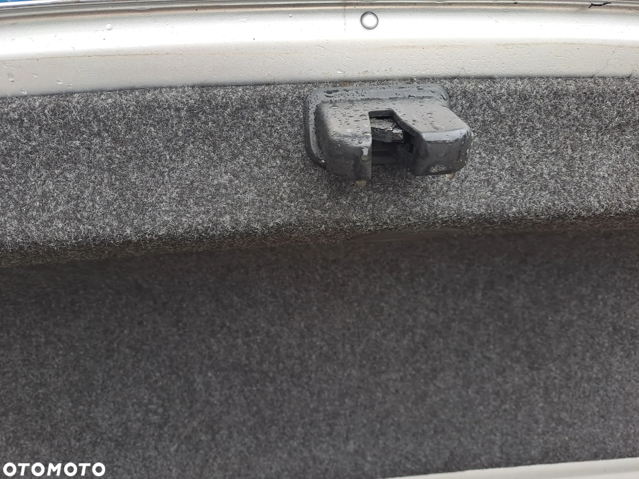 Volkswagen Jetta III 1K2 A5 sedan zderzak tylny z PDC kod lakieru LA7W - 14