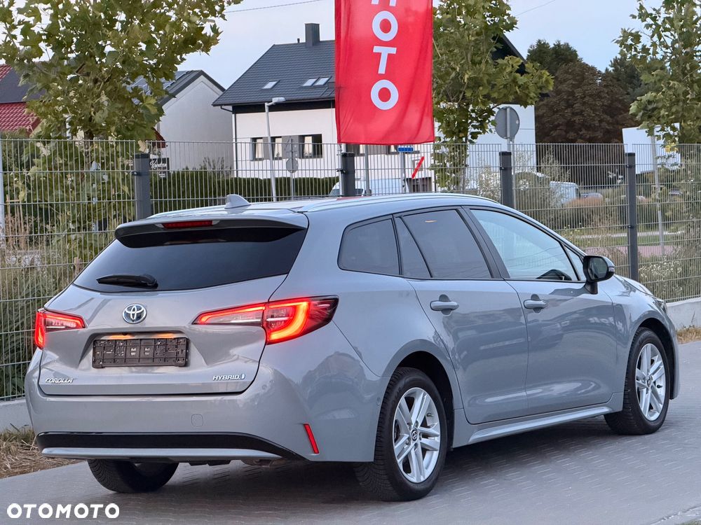 Toyota Corolla 1.8 Hybrid Comfort - 13