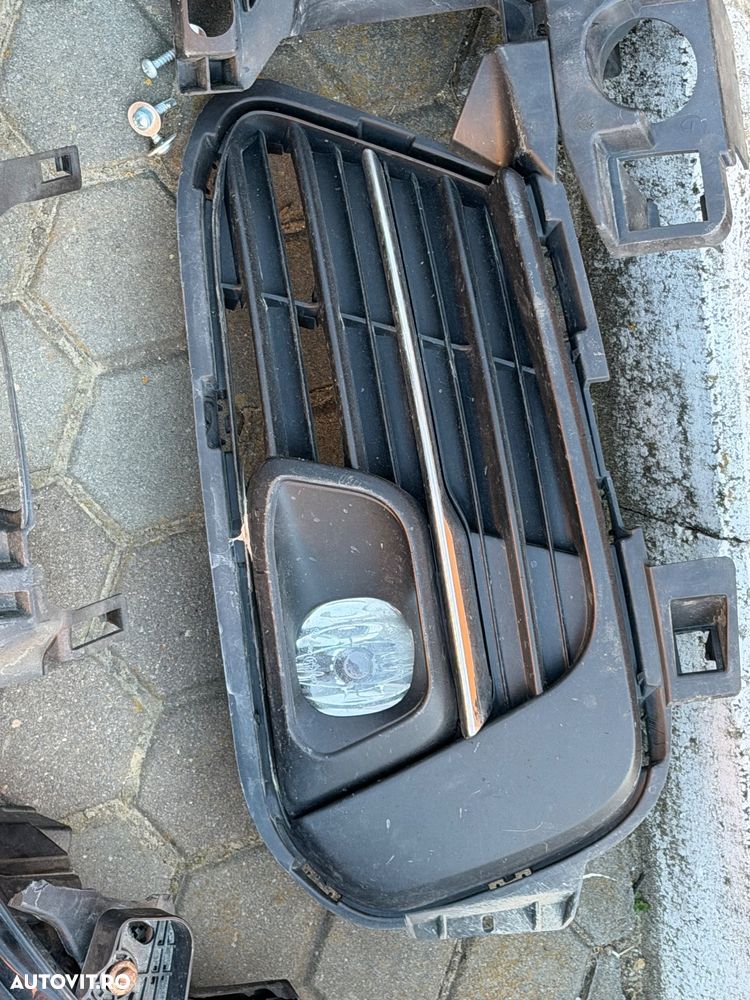 Peugeot 308 1.2 L PureTech Turbo S&S EAT8 Allure - 24