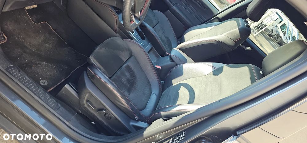 Ford Kuga 2.5 FHEV AWD ST-Line X - 13