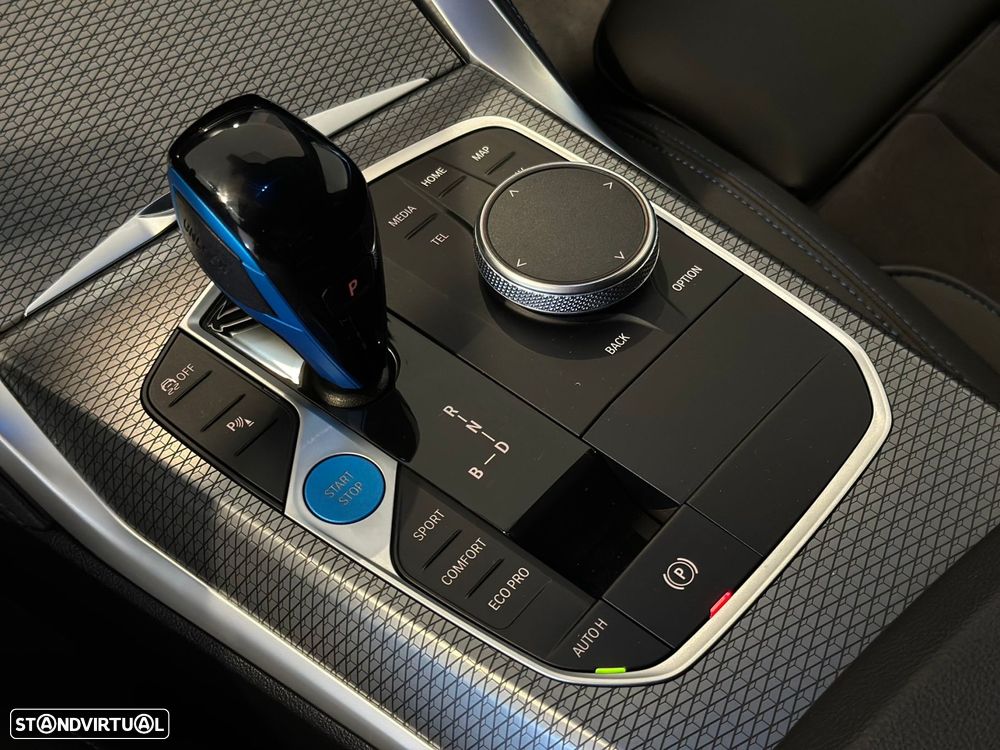 BMW i4 eDrive40 Pack Desportivo M - 25