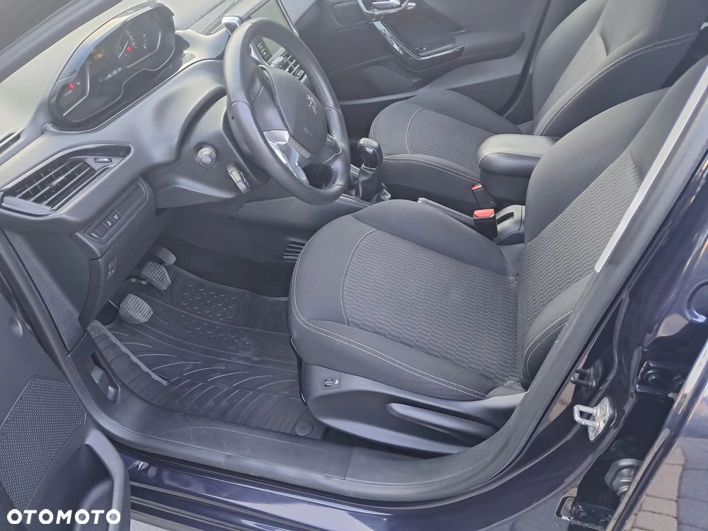 Peugeot 208 Blue-HDi 100 Stop&Start Style - 8