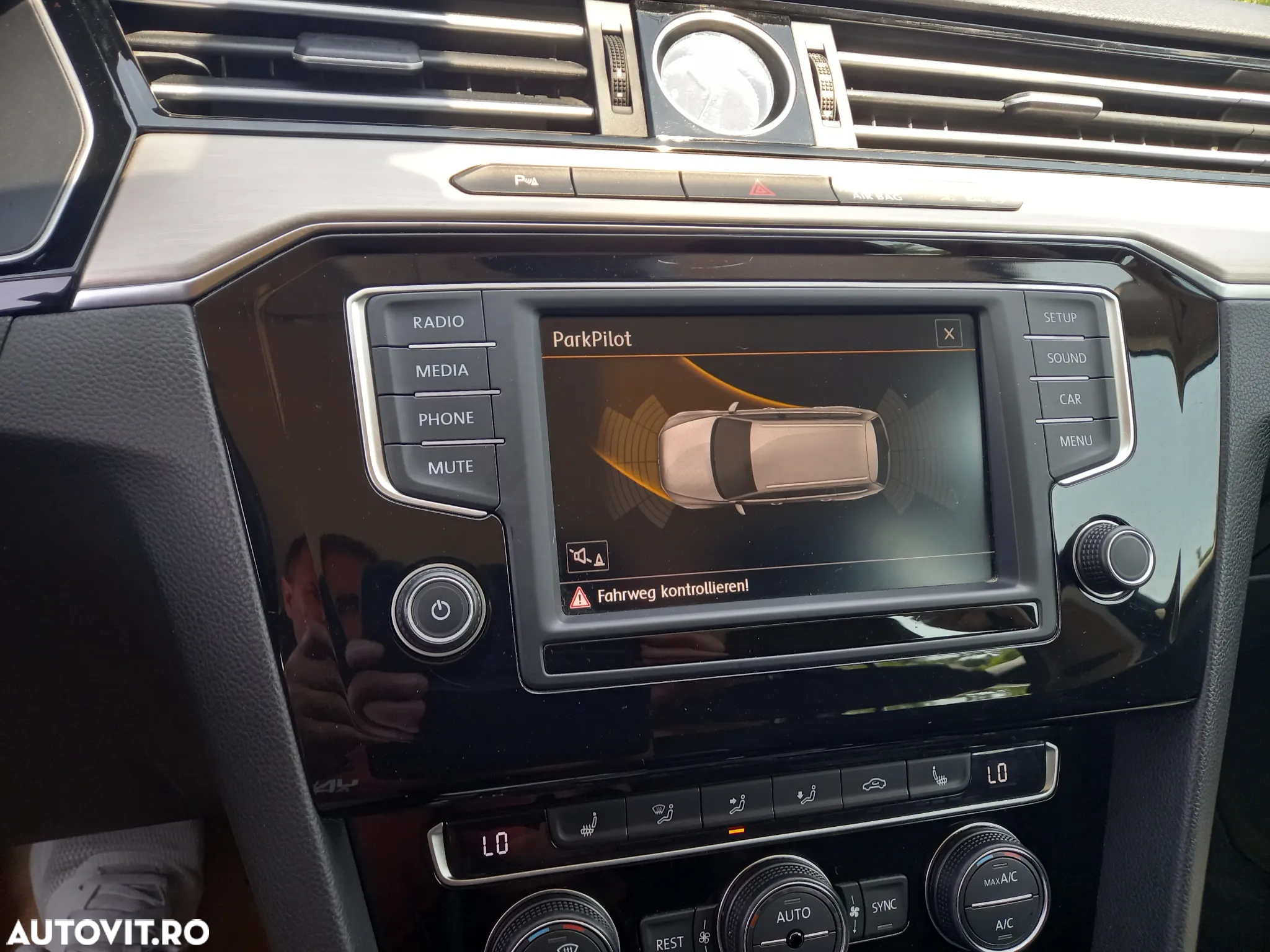 Volkswagen Passat Variant 2.0 TDI Highline - 13