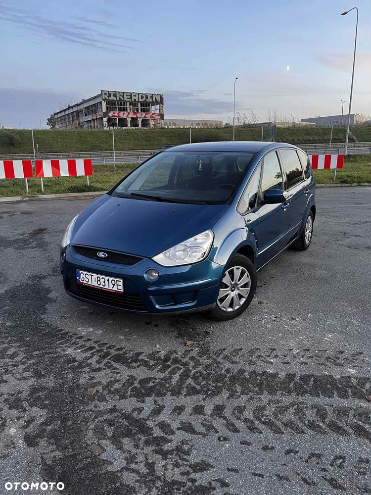 Ford S-Max - 1
