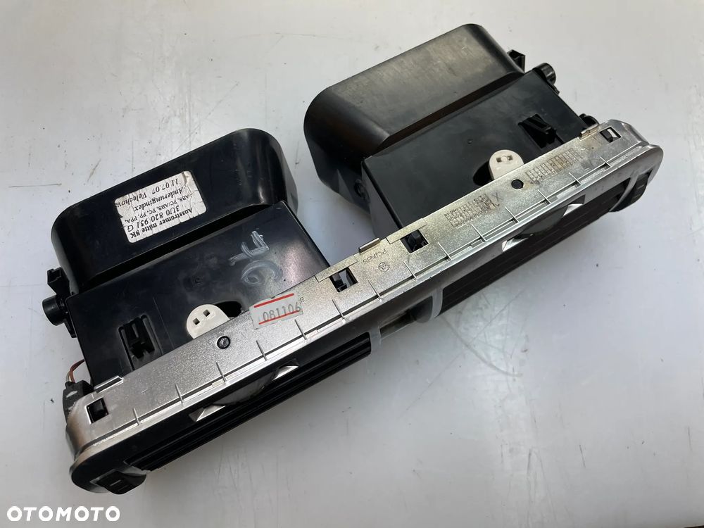 Kratka nawiewu środkowa Skoda SuperB I 3U0820951G - 4