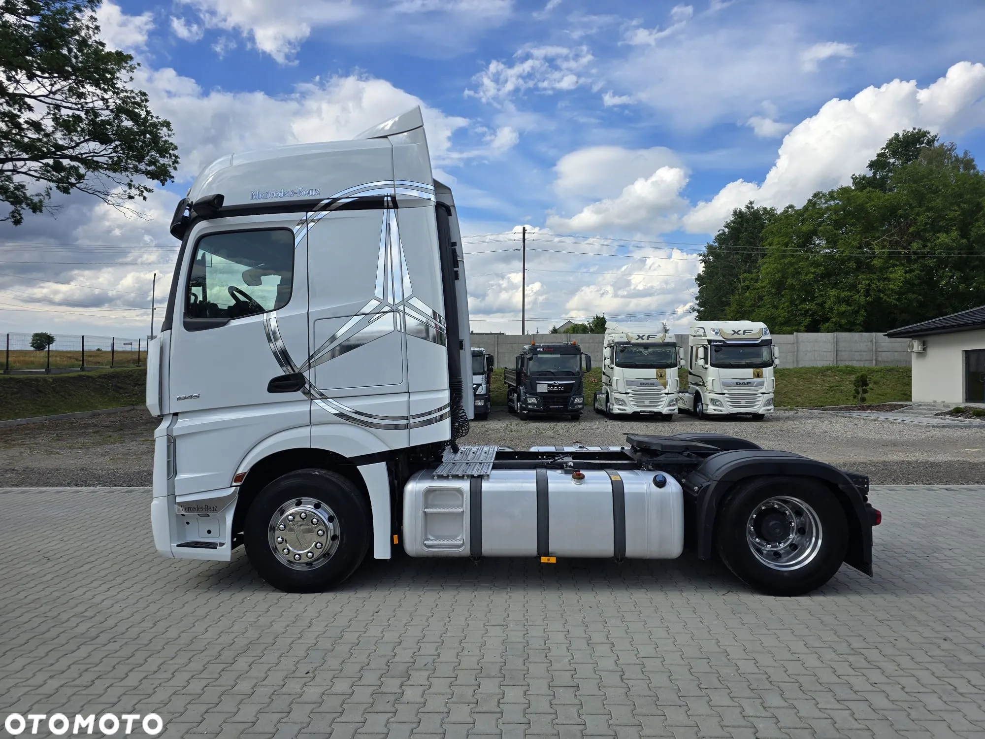 Mercedes-Benz ACTROS / 1845 / EURO 6 / ACC / MP 5 / BEZ RETARDERA / MALY PRZEBIEG - 30
