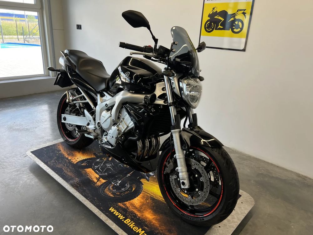Yamaha FZ6 - 26
