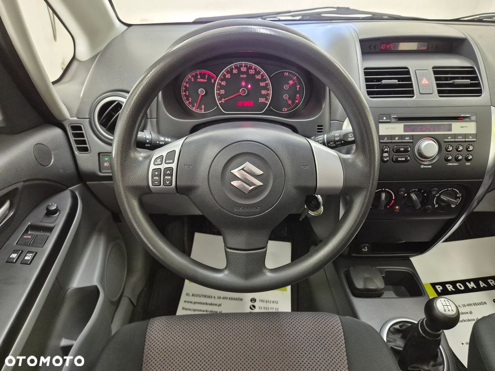 Suzuki SX4 1.6 VVT 4x4 Comfort - 37