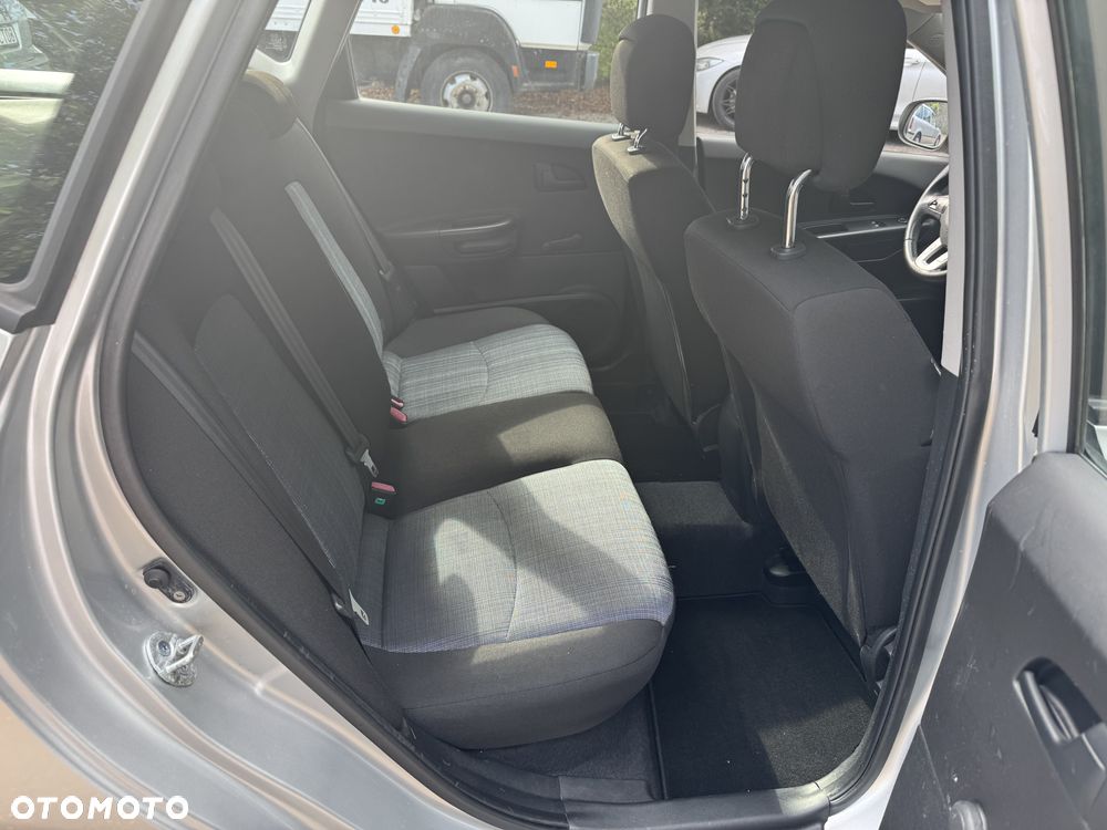 Kia Ceed 1.4 CVVT Attract - 13