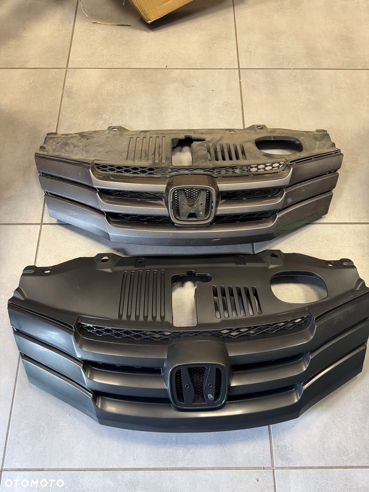 Honda City II 09- atrapa przód grill - 1