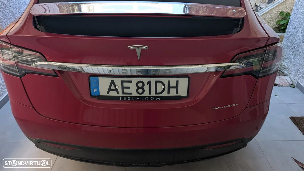 Tesla Model X 100 kWh Long Range Plus AWD - 16