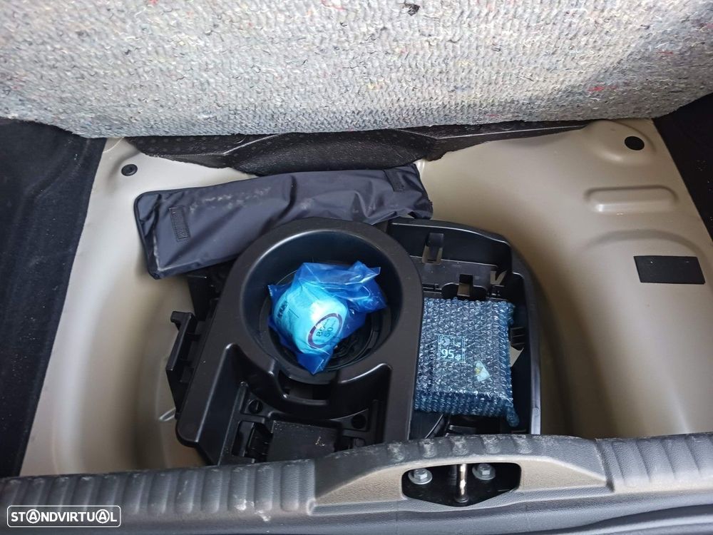 Citroën C3 1.2 PureTech Plus - 33